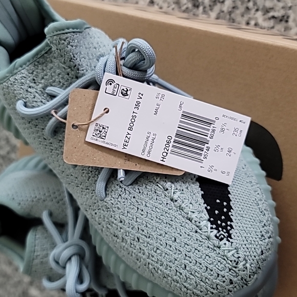 Yeezy Boost 350 V2, Salt, Men's sz 6 - Picture 5 of 7